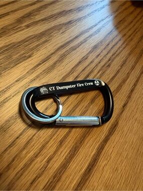 Black Metal Carabiner Keychain